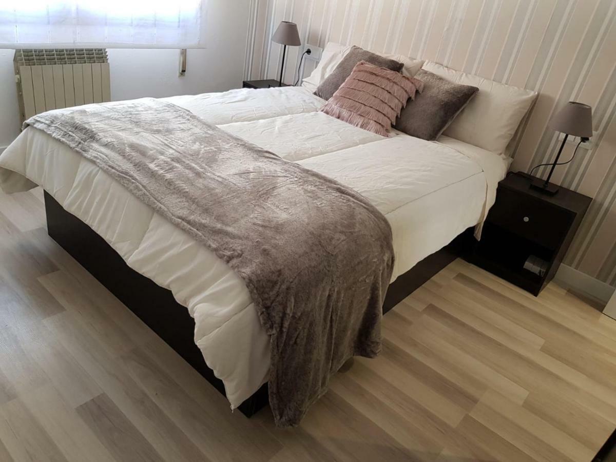 Apartamento "El Abuelo" Calahorra Esterno foto